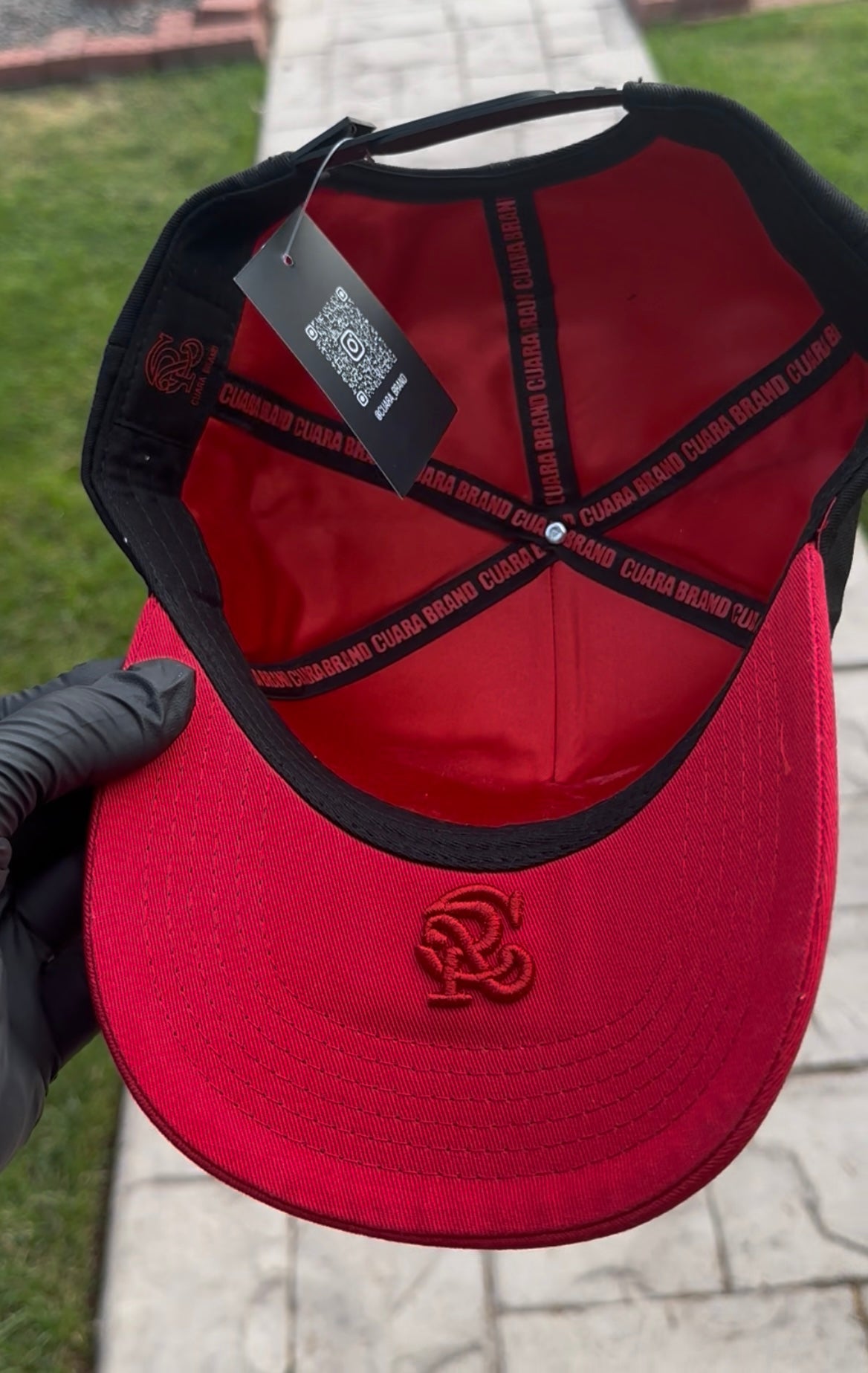 CUARA BRAND Black and Red Aces hat